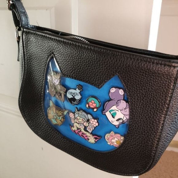 Enamel Pin display cat purse - Picture 6 of 6